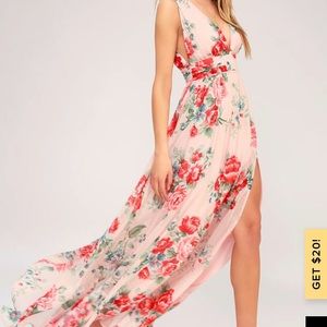 LULUS- GARDEN MEANDERING BLUSH FLORAL MAXI DRESS